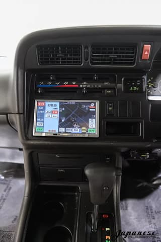1997 Toyota HiAce JDM car for sale — photo 10 of 25