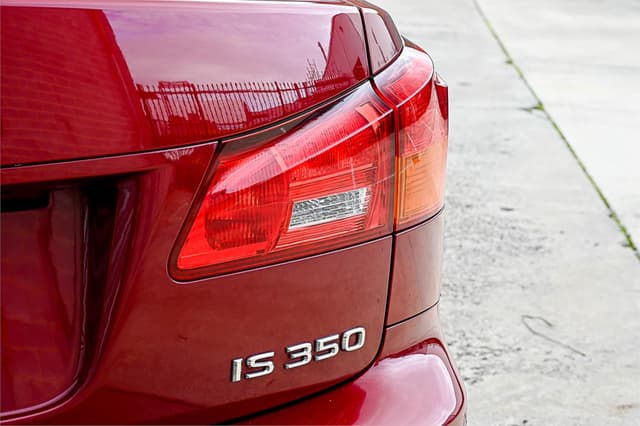 2006 Lexus Is JDM car for sale — photo 8 of 25