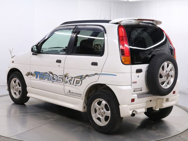 1999 Daihatsu Terios JDM car for sale — photo 5 of 25