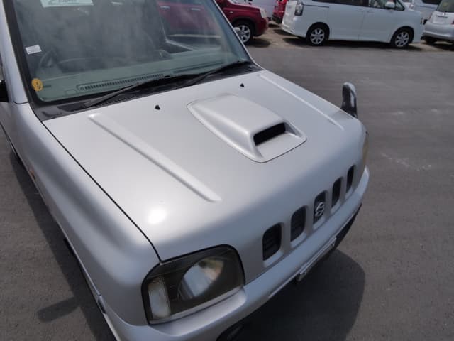 1999 Suzuki Jimny JDM car for sale — photo 12 of 25