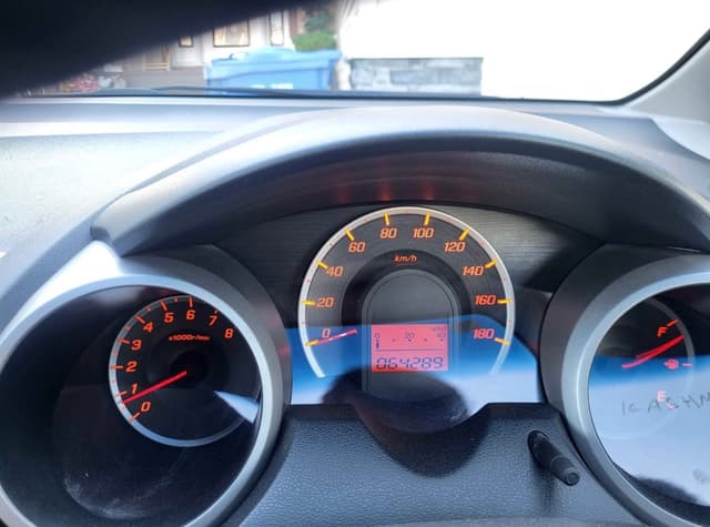 2011 Honda Fit JDM car for sale — photo 8 of 9