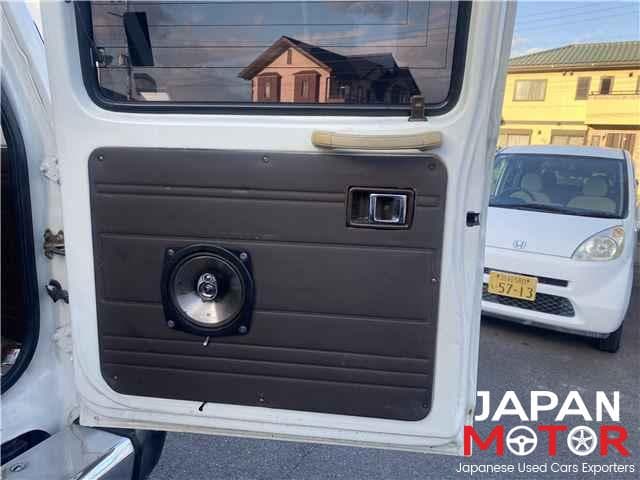 1988 Toyota Land Cruiser Prado JDM car for sale — photo 14 of 15