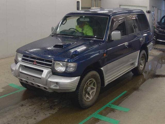 1997 Mitsubishi Pajero JDM car for sale — photo 5 of 6