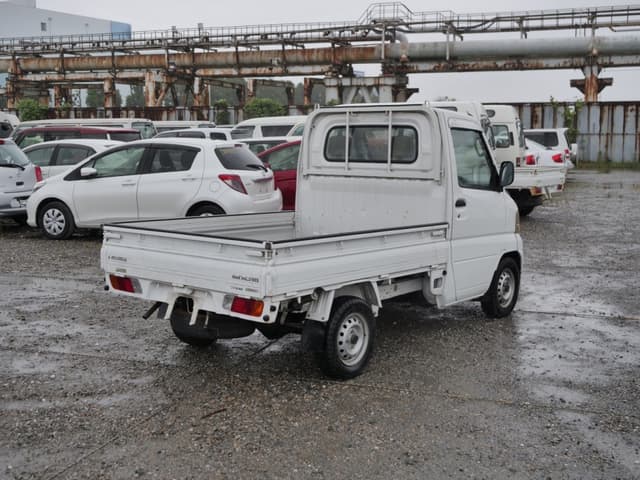 2002 Mitsubishi Minicab JDM car for sale — photo 5 of 25