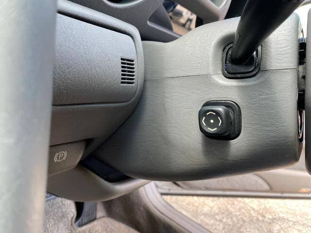 1999 Toyota Aristo JDM car for sale — photo 18 of 20