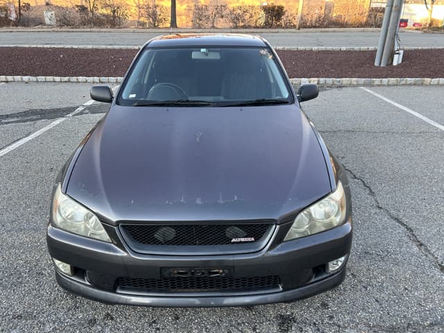 1998 Toyota Altezza JDM car for sale — photo 12 of 25