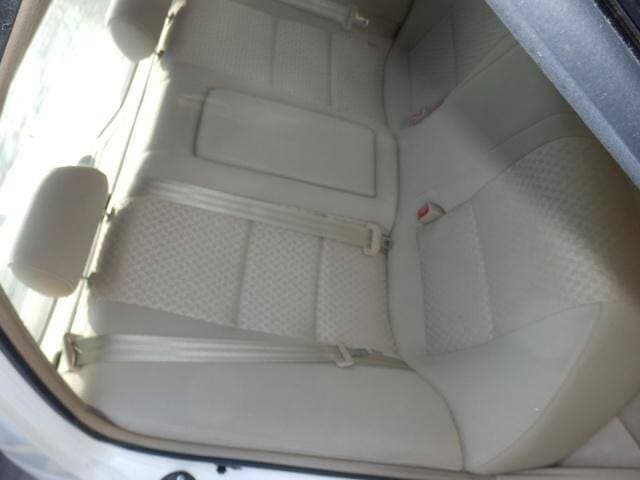 2001 Toyota Altezza JDM car for sale — photo 13 of 20