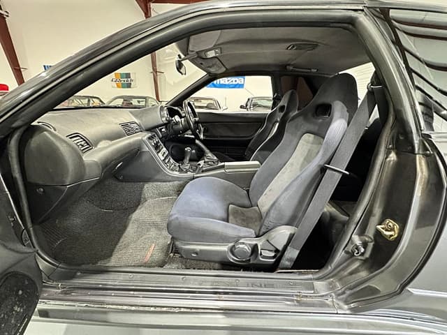 1993 Nissan Skyline JDM car for sale — photo 14 of 25