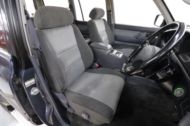 1992 Toyota Land Cruiser JDM car for sale — photo 18 of 25
