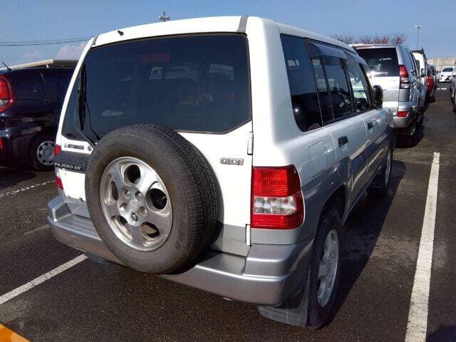 1999 Mitsubishi Pajero JDM car for sale — photo 5 of 8