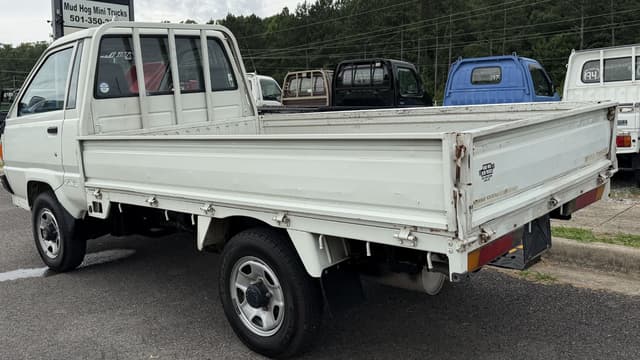 1996 Toyota Townace JDM car for sale — photo 4 of 9