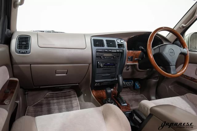 1998 Toyota Hilux JDM car for sale — photo 9 of 25