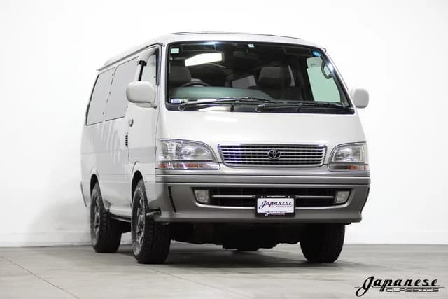 1997 Toyota HiAce JDM car for sale — photo 3 of 25