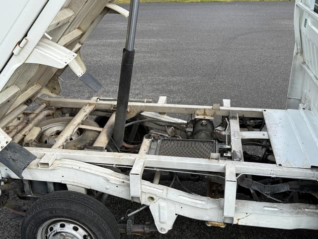1998 Mazda Scrum JDM car for sale — photo 16 of 23