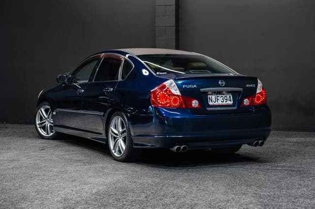 2005 Nissan Fuga JDM car for sale — photo 4 of 18