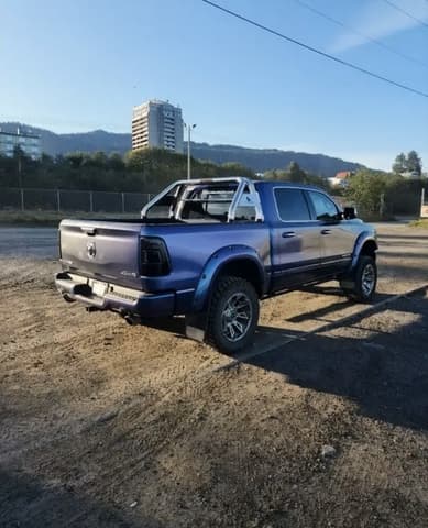 2020 Chrysler JDM car for sale — photo 3 of 8