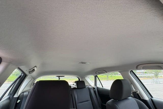 2010 Mazda Axela JDM car for sale — photo 24 of 25