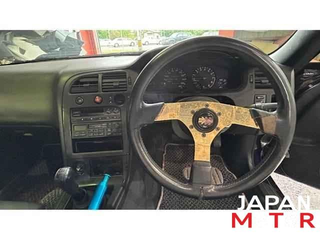 1993 Nissan Skyline JDM car for sale — photo 5 of 5