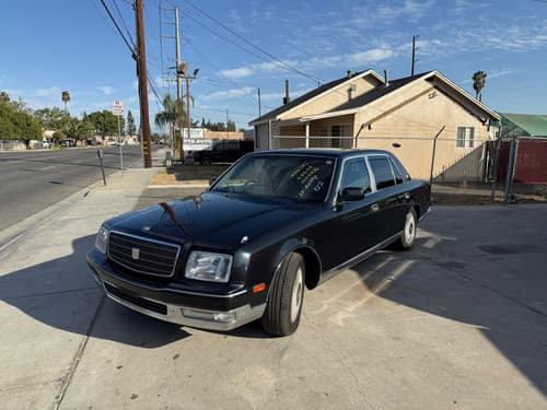 1999 Toyota Century JDM car for sale — photo 2 of 7