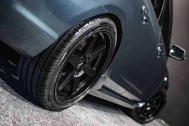 2009 Mazda Axela JDM car for sale — photo 10 of 19
