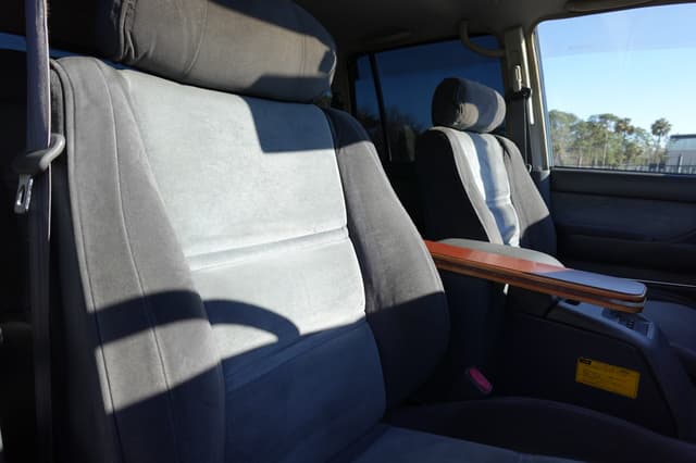 1994 Toyota Land Cruiser JDM car for sale — photo 17 of 20
