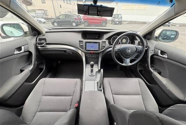 2011 Honda Accord JDM car for sale — photo 3 of 25