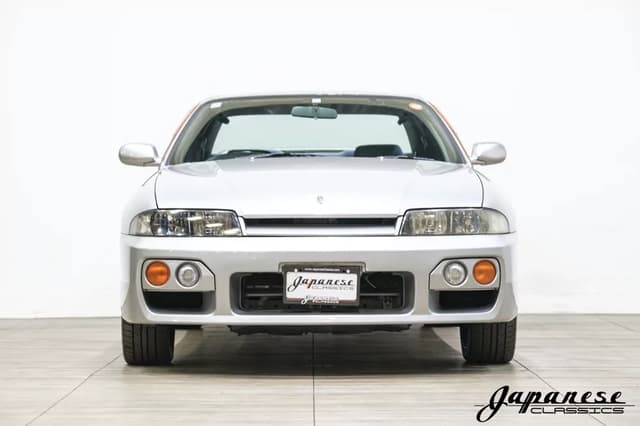 1996 Nissan Skyline JDM car for sale — photo 2 of 25