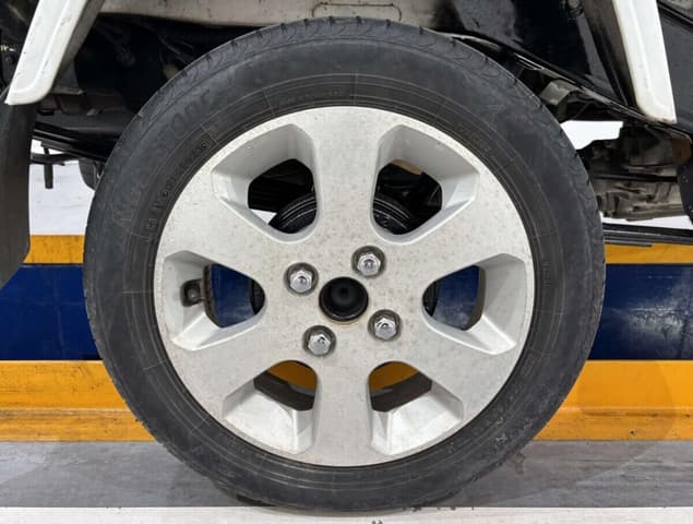 2000 Daihatsu Hijet JDM car for sale — photo 17 of 25