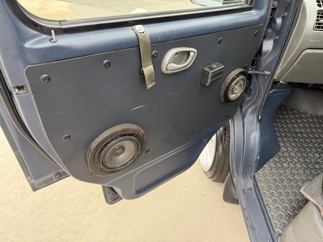 1999 Suzuki Carry JDM car for sale — photo 9 of 13
