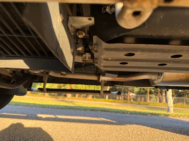 1996 Mitsubishi Delica JDM car for sale — photo 3 of 24