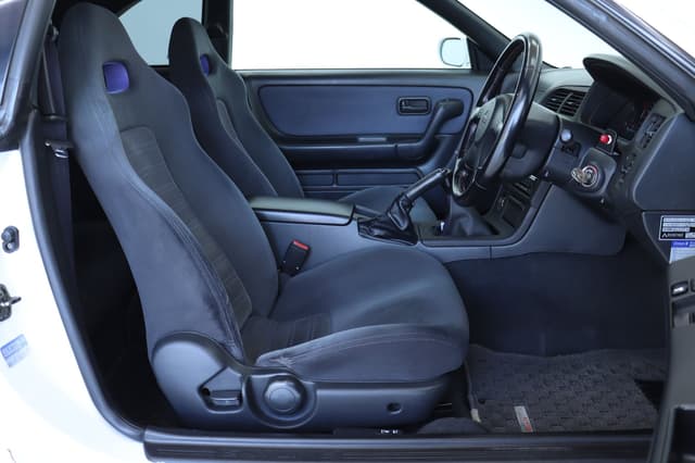 1996 Nissan Skyline JDM car for sale — photo 10 of 25