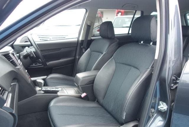 2011 Subaru Legacy JDM car for sale — photo 16 of 25