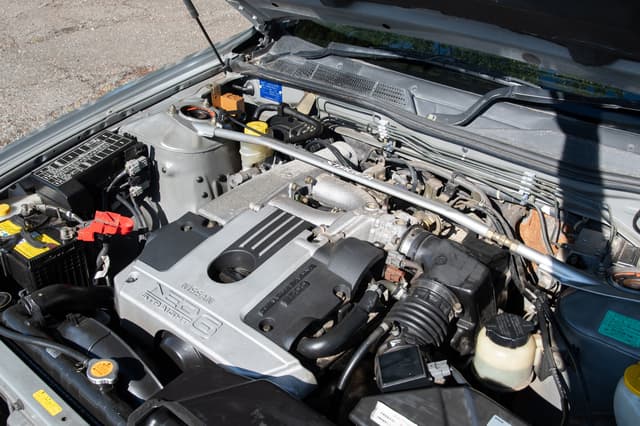 2000 Nissan Stagea JDM car for sale — photo 12 of 15