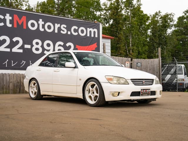 1999 Toyota Altezza JDM car for sale — photo 3 of 17