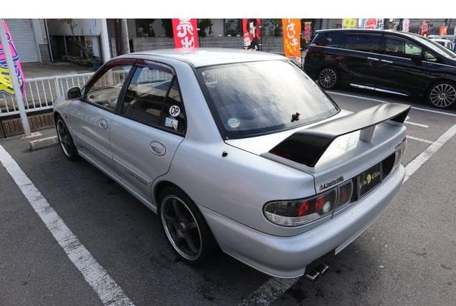 1993 Mitsubishi Lancer JDM car for sale — photo 7 of 25