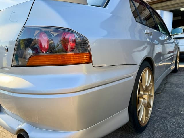 2001 Mitsubishi Lancer Evolution JDM car for sale — photo 6 of 25