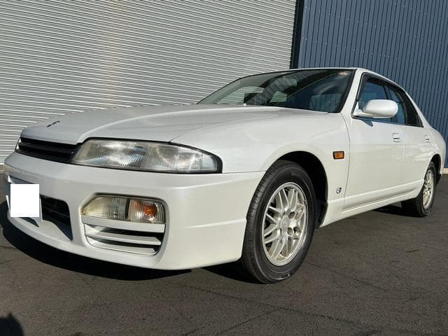 1997 Nissan Skyline JDM car for sale — photo 3 of 25