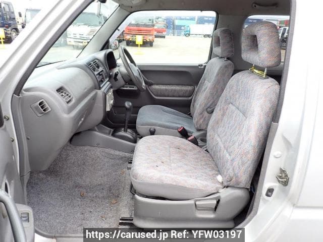 1999 Suzuki Jimny JDM car for sale — photo 16 of 25