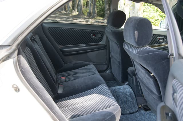 1997 Toyota Mark II JDM car for sale — photo 10 of 13