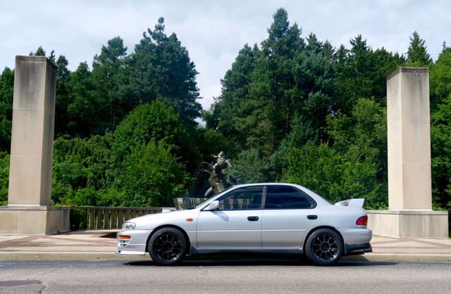 1993 Subaru Impreza JDM car for sale — photo 7 of 13