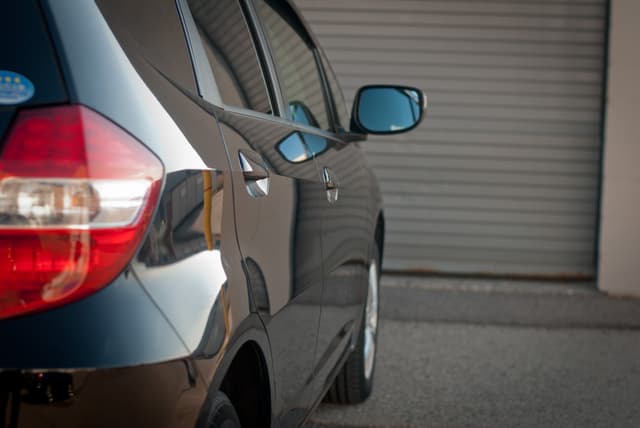 2010 Honda Fit JDM car for sale — photo 9 of 25