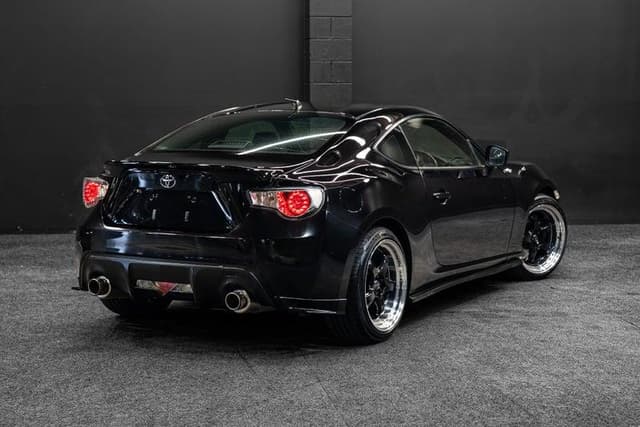 2012 Toyota 86 JDM car for sale — photo 11 of 17