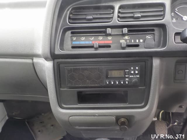 1998 Suzuki Carry JDM car for sale — photo 11 of 16