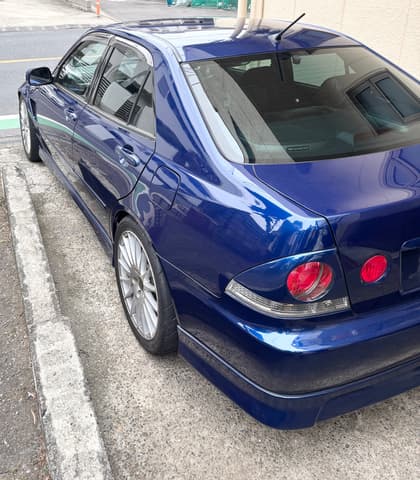1999 Toyota Altezza JDM car for sale — photo 4 of 23