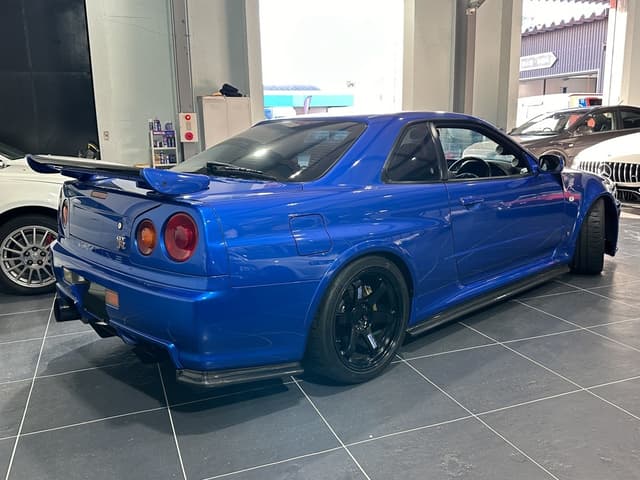 1999 Nissan Skyline JDM car for sale — photo 6 of 25