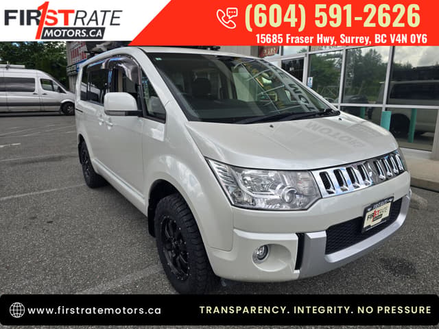 2009 Mitsubishi Delica JDM car for sale — photo 2 of 25