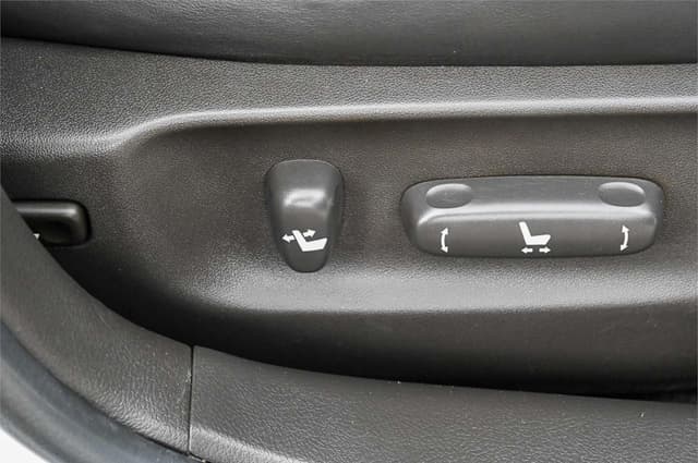 2008 Toyota Crown JDM car for sale — photo 19 of 25