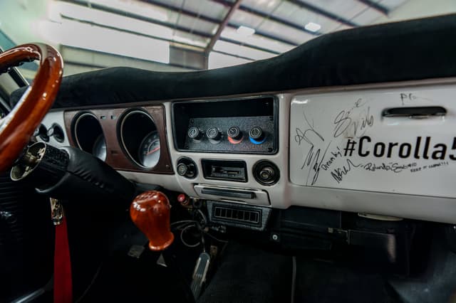 1970 Toyota Corolla JDM car for sale — photo 7 of 11