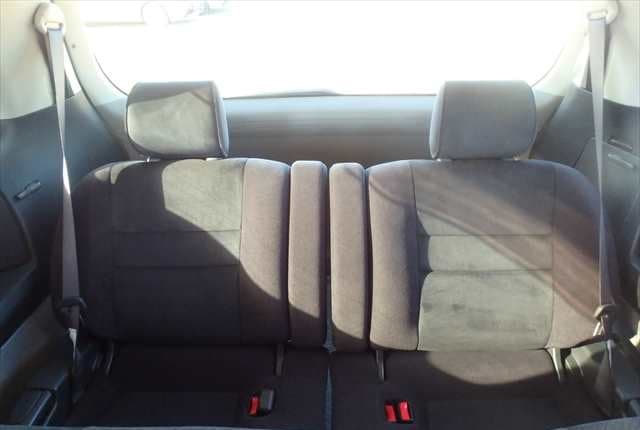 2007 Toyota Alphard JDM car for sale — photo 21 of 25