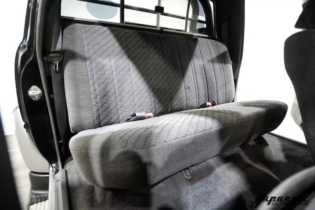 1996 Toyota Hilux JDM car for sale — photo 16 of 25
